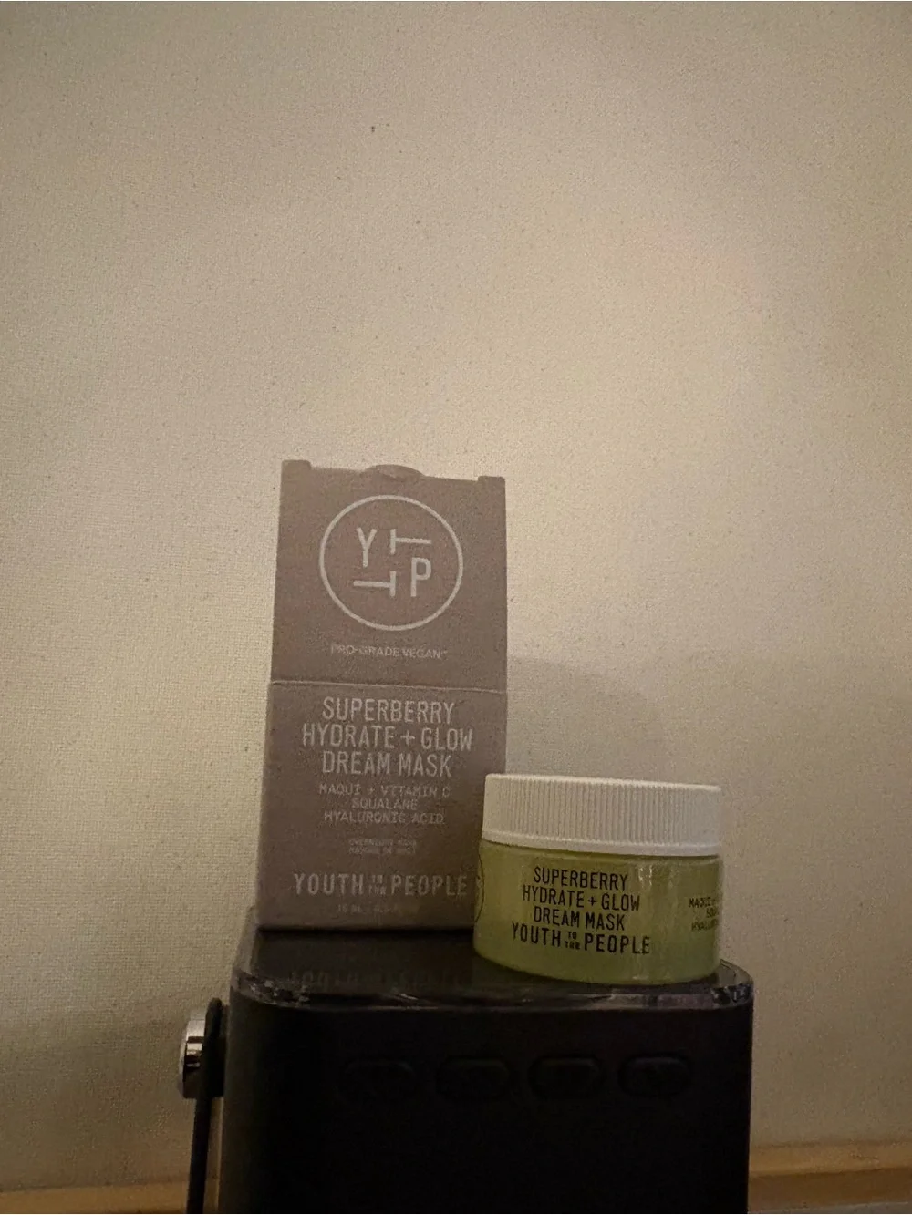 Youth to the People Superberry Hydrate + Glow Dream Mask — Green